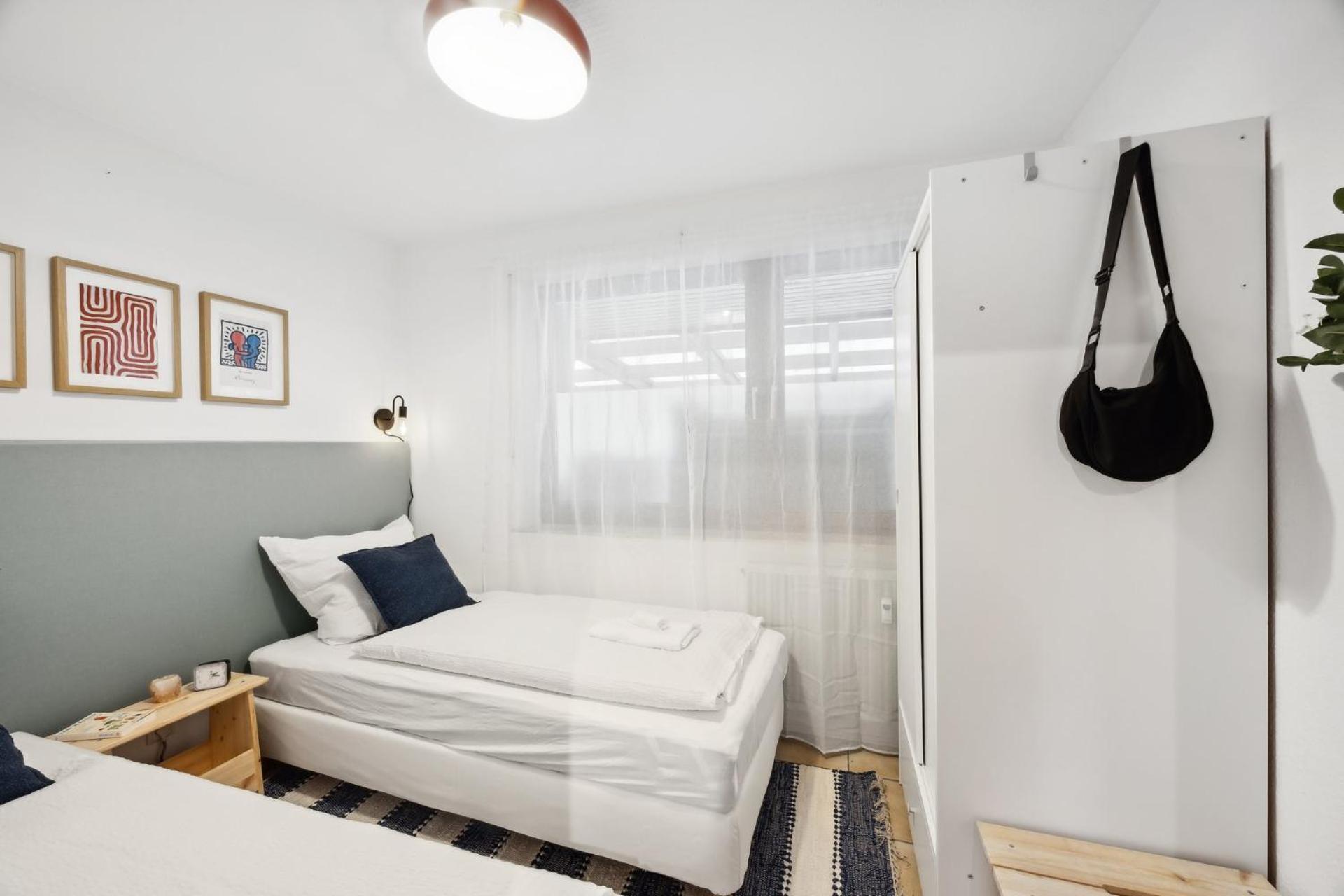 Helle & Moderne Mit Panorama-balkon Appartamento Coblenza